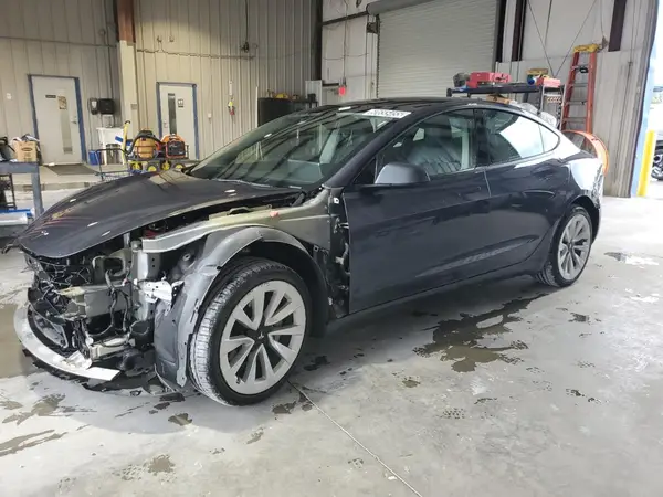 5YJ3E1EA0NF291095 2022 TESLA MODEL 3 - Image 1