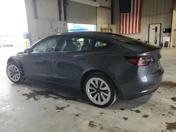 5YJ3E1EA0NF291095 2022 TESLA MODEL 3 - Image 2