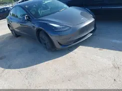 5YJ3E1EA0NF300801 2022 TESLA MODEL 3