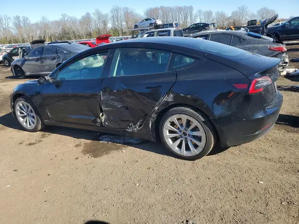 5YJ3E1EA0NF303830 2022 TESLA MODEL 3 - Image 2