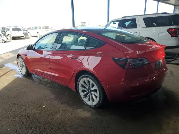 5YJ3E1EA0NF304105 2022 TESLA MODEL 3 - Image 2