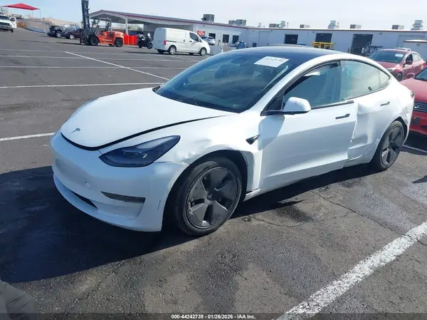 5YJ3E1EA0NF310728 2022 TESLA MODEL 3 - Image 2