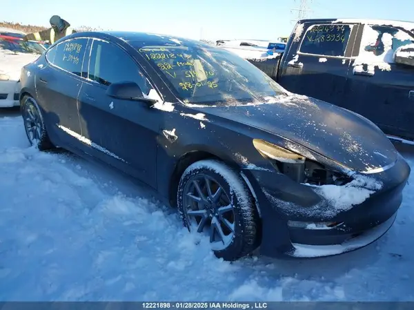 5YJ3E1EA0NF314410 2022 TESLA MODEL 3 - Image 1