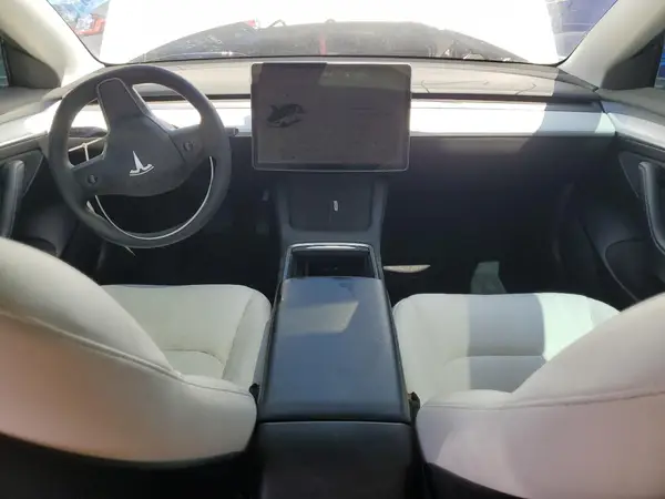 5YJ3E1EA0NF314875 2022 TESLA MODEL 3 - Image 8