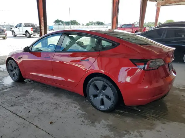 5YJ3E1EA0NF329568 2022 TESLA MODEL 3 - Image 2