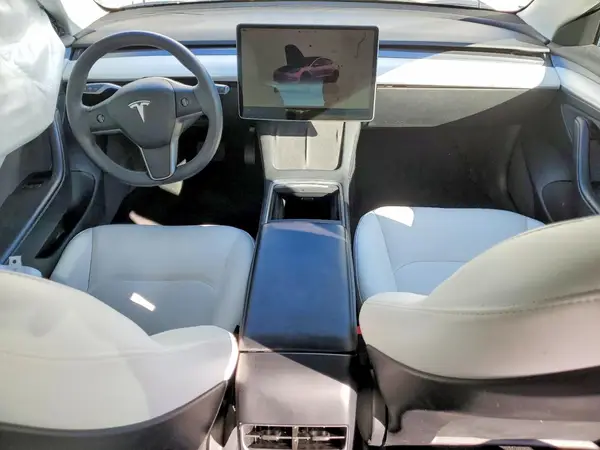 5YJ3E1EA0NF329747 2022 TESLA MODEL 3 - Image 8