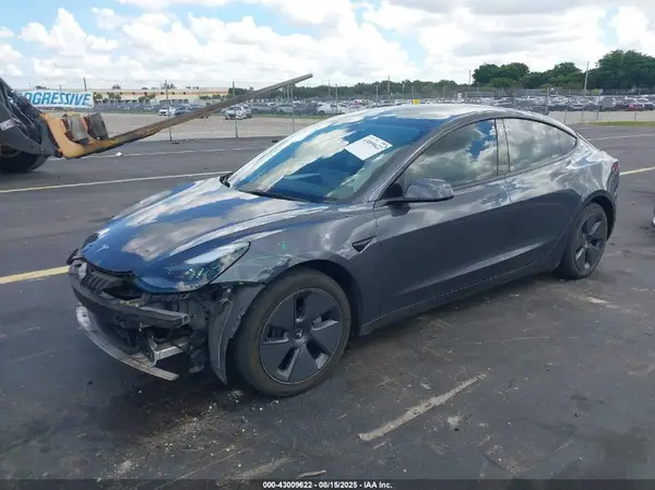 5YJ3E1EA0NF330316 2022 TESLA MODEL 3 - Image 2