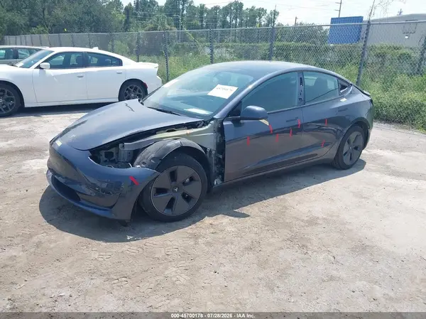 5YJ3E1EA0NF332552 2022 TESLA MODEL 3 - Image 2