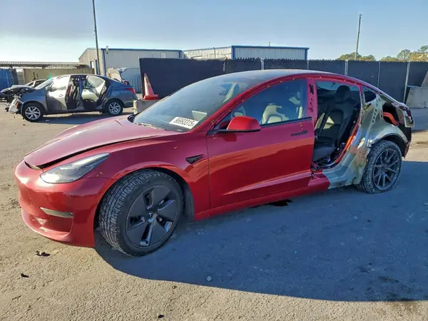 5YJ3E1EA0NF350985 2022 TESLA MODEL 3 - Image 1