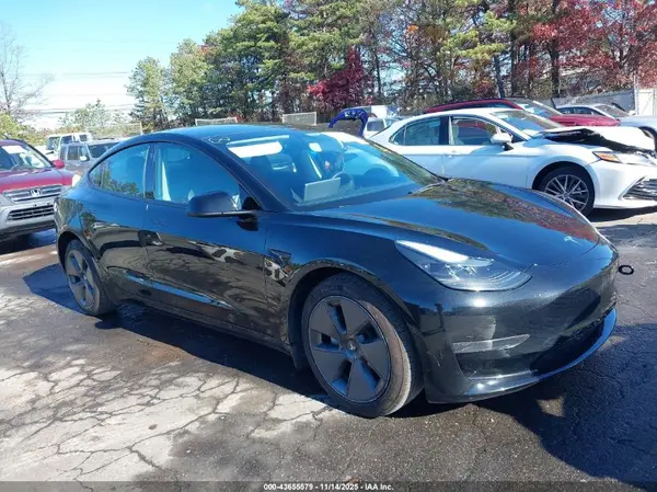 5YJ3E1EA0NF351456 2022 TESLA MODEL 3 - Image 1
