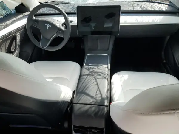 5YJ3E1EA0NF352803 2022 TESLA MODEL 3 - Image 8