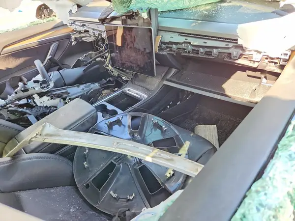 5YJ3E1EA0NF358729 2022 TESLA MODEL 3 - Image 8