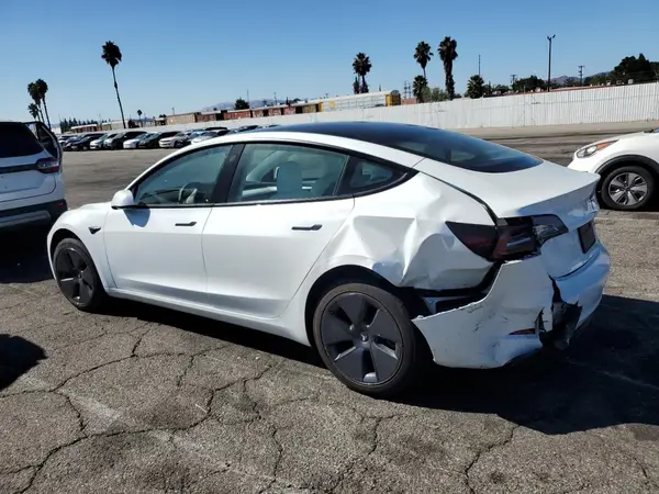 5YJ3E1EA0NF362344 2022 TESLA MODEL 3 - Image 2