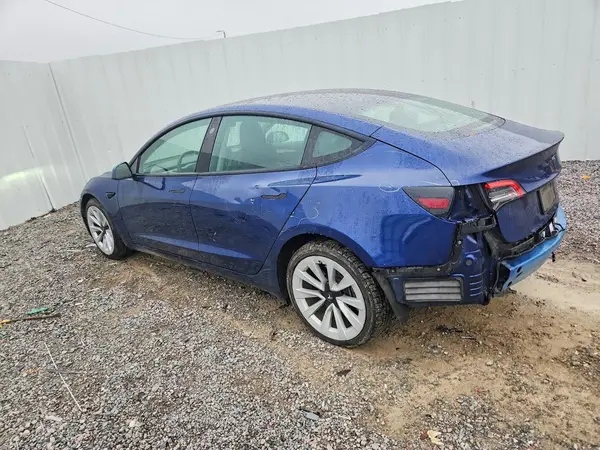 5YJ3E1EA0NF368936 2022 TESLA MODEL 3 - Image 2