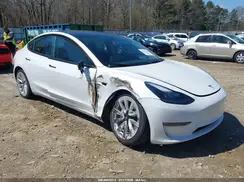 5YJ3E1EA0NF369939 2022 TESLA MODEL 3