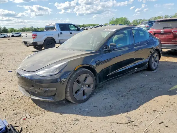 5YJ3E1EA0NF370198 2022 TESLA MODEL 3 - Image 1