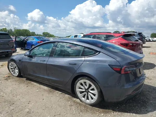 5YJ3E1EA0NF371223 2022 TESLA MODEL 3 - Image 2