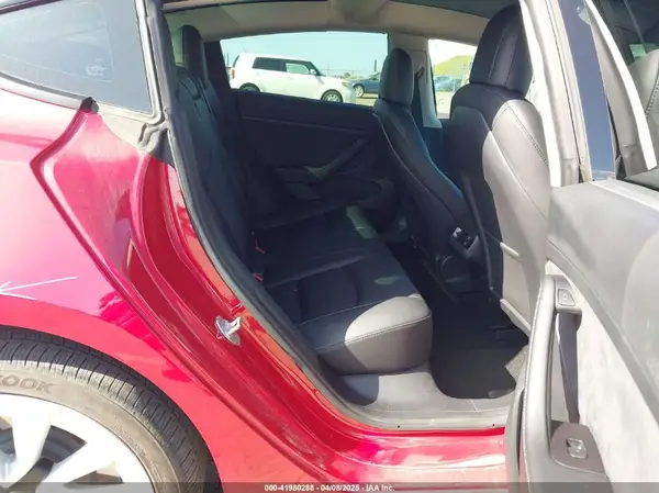 5YJ3E1EA0NF372226 2022 TESLA MODEL 3 - Image 8