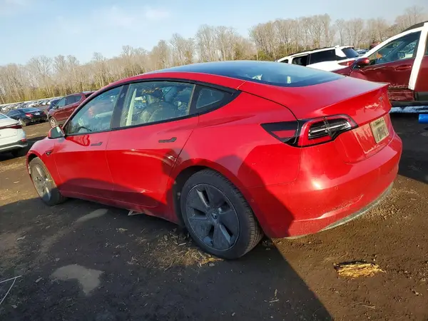 5YJ3E1EA0NF372517 2022 TESLA MODEL 3 - Image 2