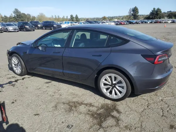 5YJ3E1EA0NF374560 2022 TESLA MODEL 3 - Image 2