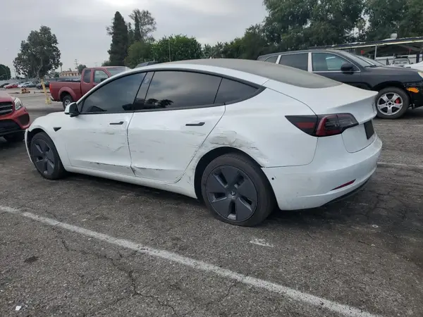 5YJ3E1EA0NF376311 2022 TESLA MODEL 3 - Image 2