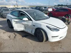 5YJ3E1EA0NF376566 2022 TESLA MODEL 3