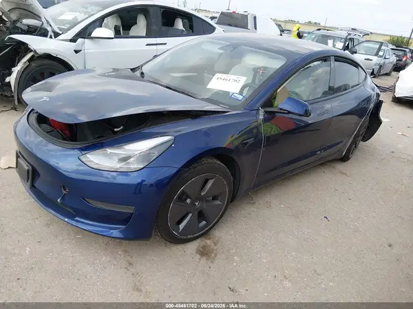 5YJ3E1EA0PF383472 2023 TESLA MODEL 3 - Image 2