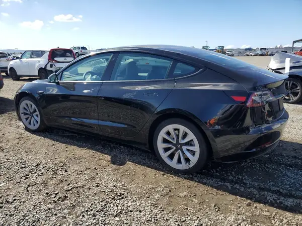 5YJ3E1EA0PF384377 2023 TESLA MODEL 3 - Image 2