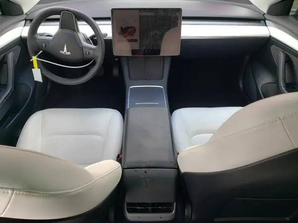 5YJ3E1EA0PF384959 2023 TESLA MODEL 3 - Image 8