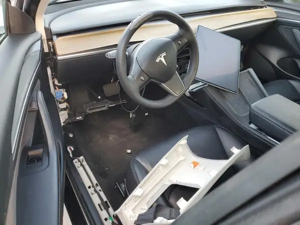 5YJ3E1EA0PF407396 2023 TESLA MODEL 3 - Image 8