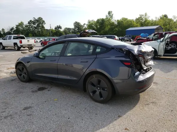 5YJ3E1EA0PF412422 2023 TESLA MODEL 3 - Image 2