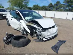 5YJ3E1EA0PF428040 2023 TESLA MODEL 3