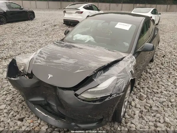 5YJ3E1EA0PF430340 2023 TESLA MODEL 3 - Image 2