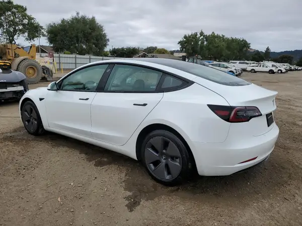 5YJ3E1EA0PF434128 2023 TESLA MODEL 3 - Image 2