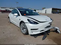 5YJ3E1EA0PF434677 2023 TESLA MODEL 3