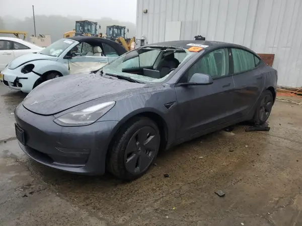 5YJ3E1EA0PF436087 2023 TESLA MODEL 3 - Image 1