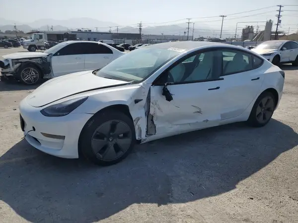 5YJ3E1EA0PF438258 2023 TESLA MODEL 3 - Image 1