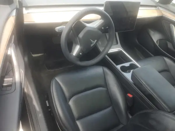 5YJ3E1EA0PF447672 2023 TESLA MODEL 3 - Image 8