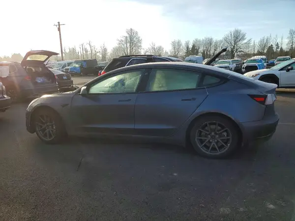 5YJ3E1EA0PF448563 2023 TESLA MODEL 3 - Image 2