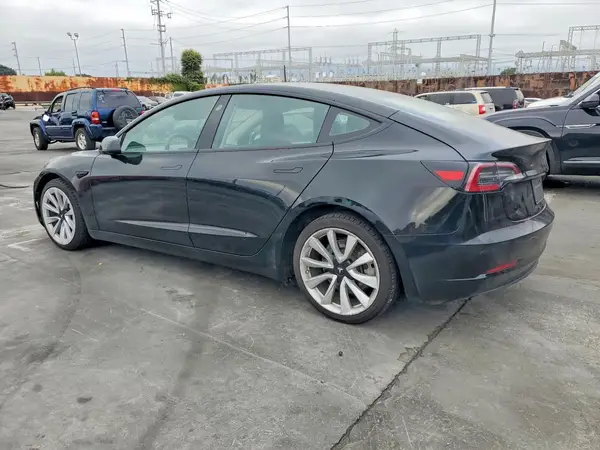 5YJ3E1EA0PF448675 2023 TESLA MODEL 3 - Image 2