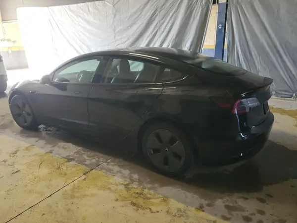 5YJ3E1EA0PF450491 2023 TESLA MODEL 3 - Image 2