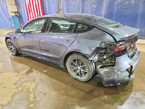 5YJ3E1EA0PF457845 2023 TESLA MODEL 3 - Image 2
