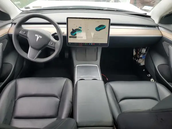 5YJ3E1EA0PF463239 2023 TESLA MODEL 3 - Image 8