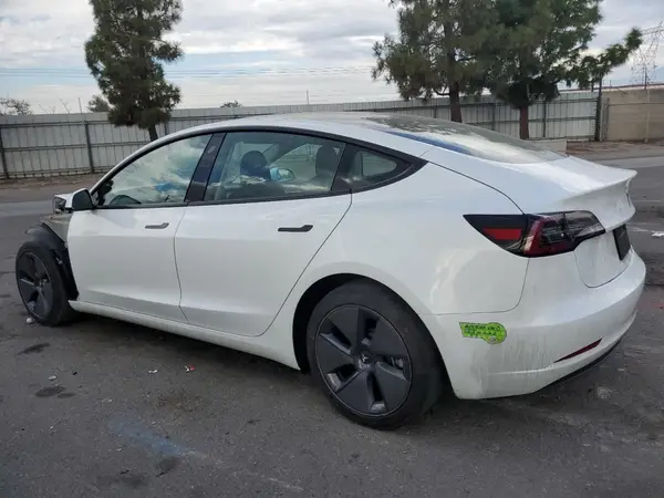 5YJ3E1EA0PF465217 2023 TESLA MODEL 3 - Image 2