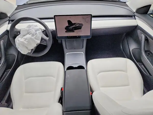 5YJ3E1EA0PF467727 2023 TESLA MODEL 3 - Image 8
