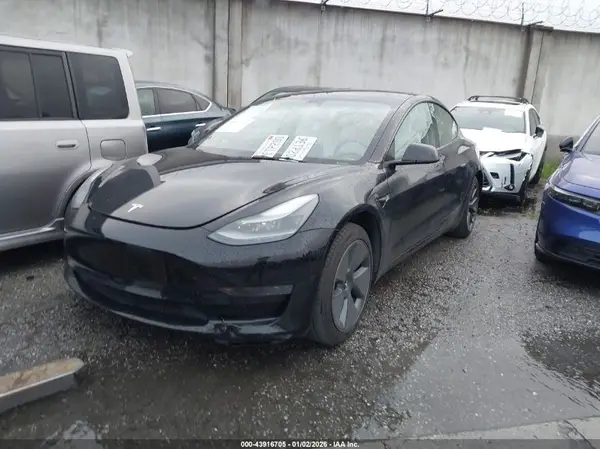 5YJ3E1EA0PF468103 2023 TESLA MODEL 3 - Image 2