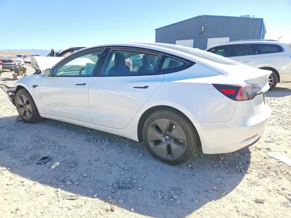 5YJ3E1EA0PF468862 2023 TESLA MODEL 3 - Image 2