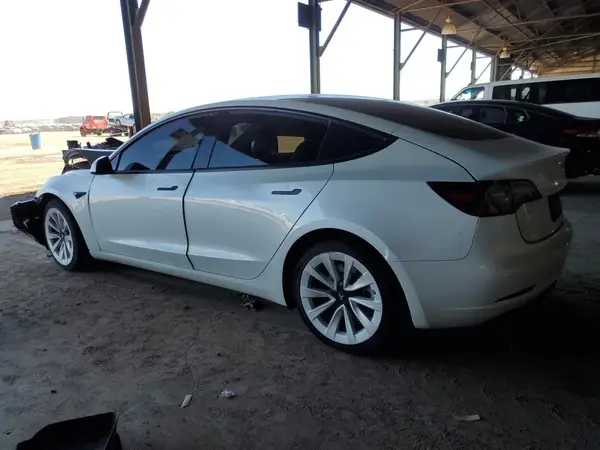 5YJ3E1EA0PF470465 2023 TESLA MODEL 3 - Image 2