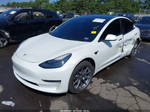 5YJ3E1EA0PF476668 2023 TESLA MODEL 3 - Image 2