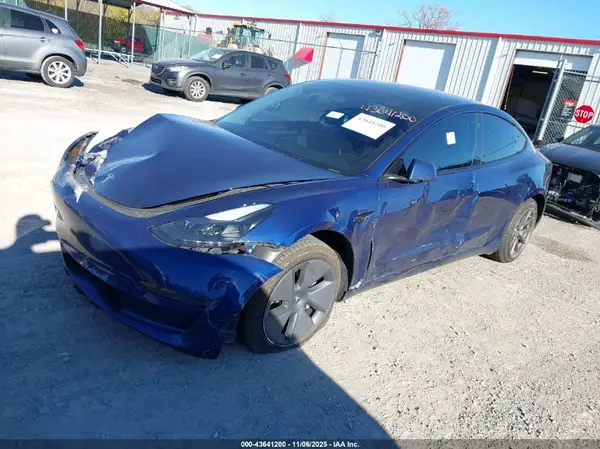 5YJ3E1EA0PF477531 2023 TESLA MODEL 3 - Image 2